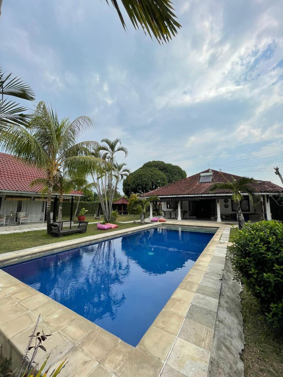 Le Kekeri Villas Collection Mataram Exterior photo