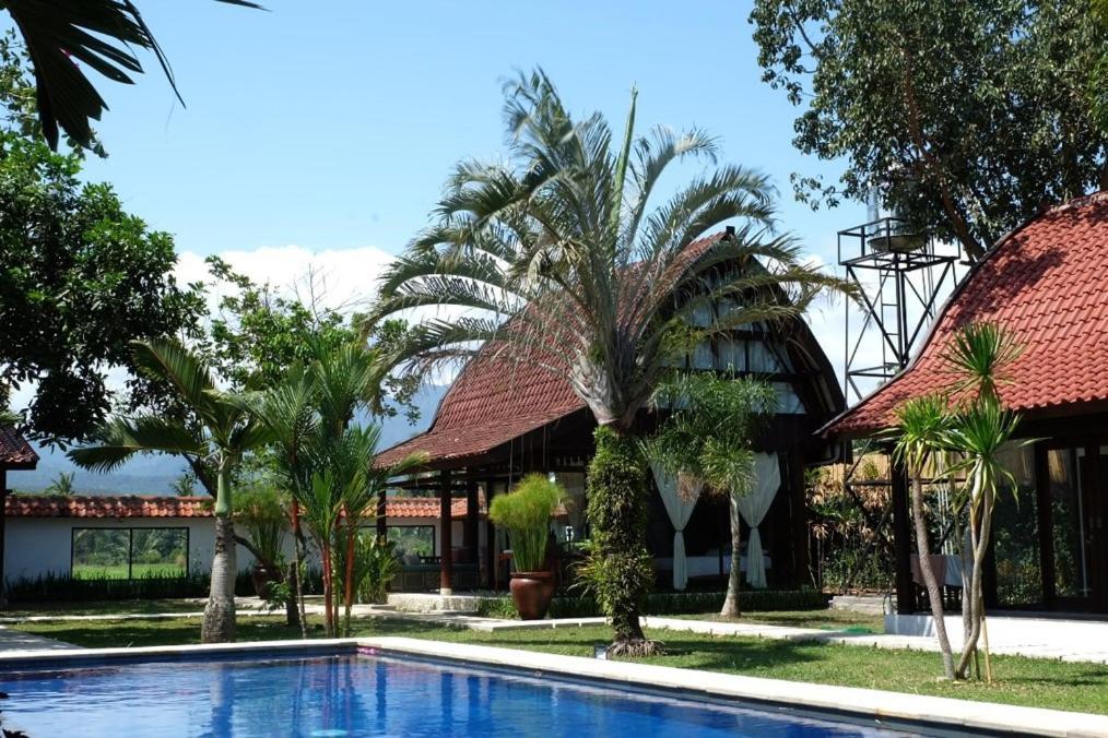 Le Kekeri Villas Collection Mataram Exterior photo